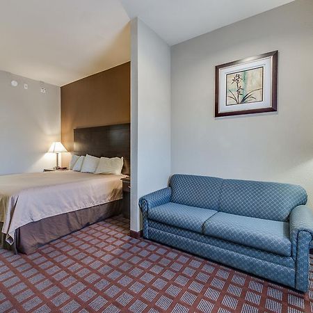 Executive Inn & Suites Cushing Екстериор снимка