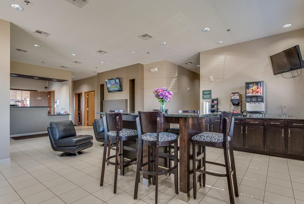 Executive Inn & Suites Cushing Екстериор снимка