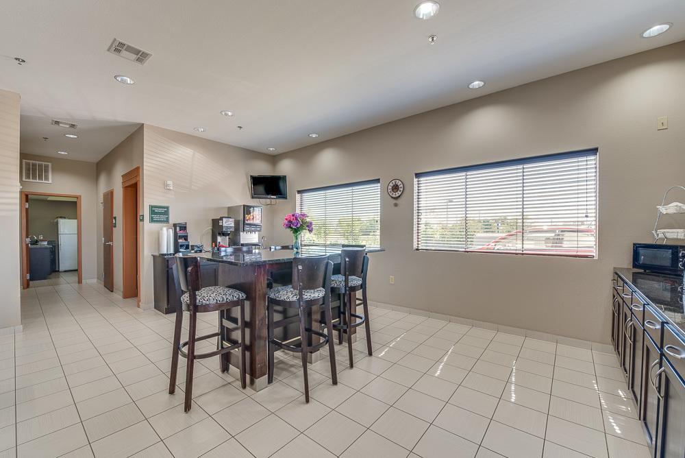 Executive Inn & Suites Cushing Екстериор снимка