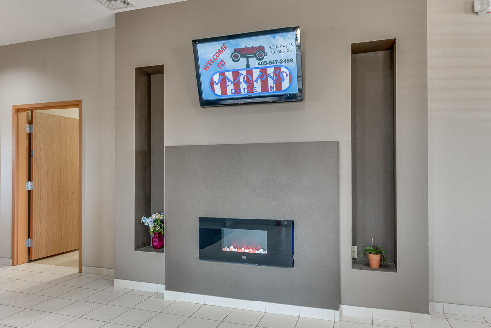 Executive Inn & Suites Cushing Екстериор снимка